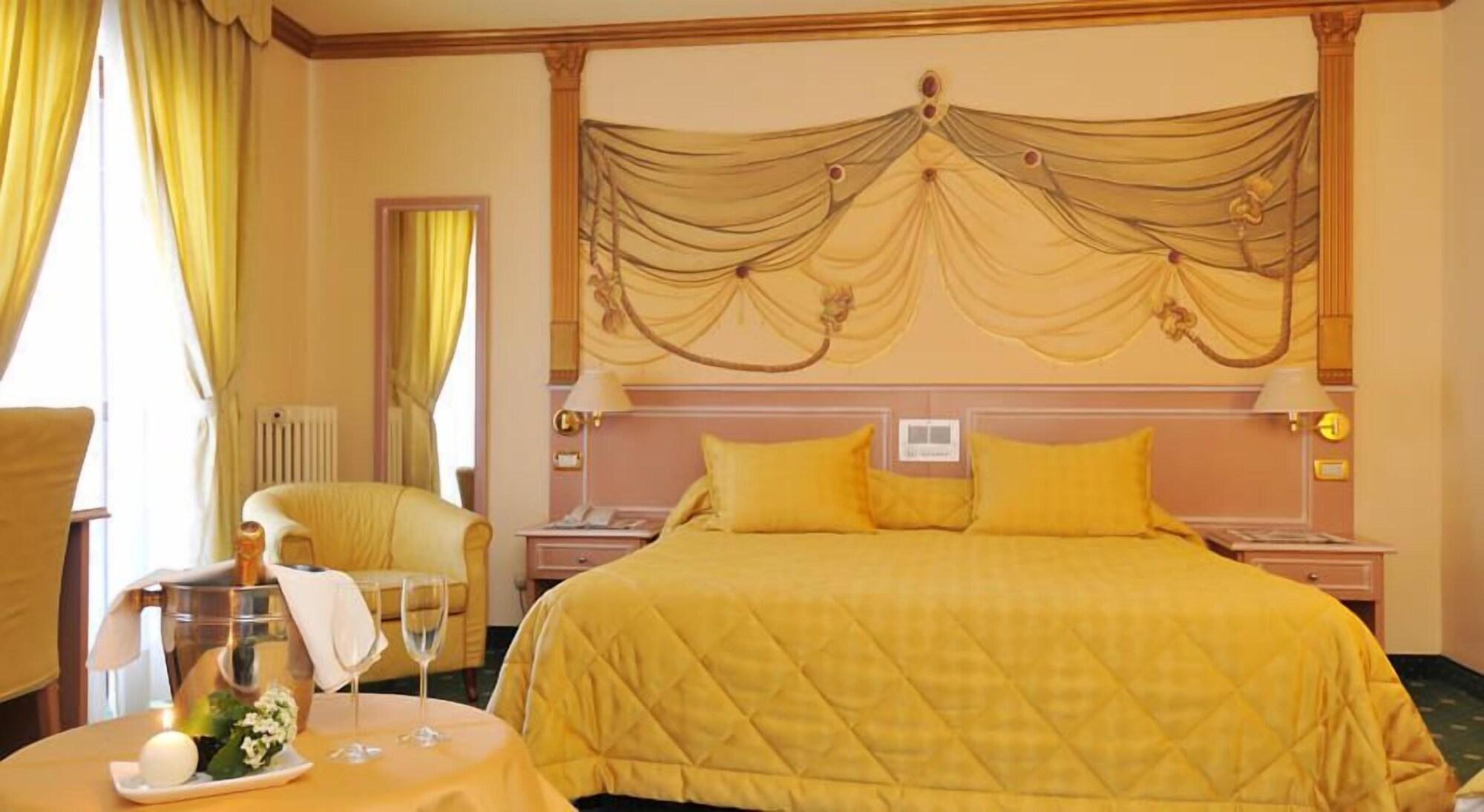 Hotel Miramonti Madonna Dış mekan fotoğraf
